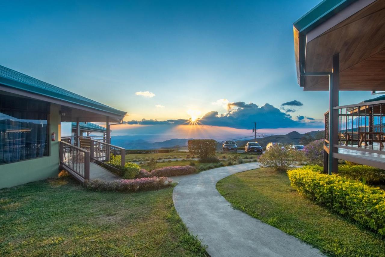 Hotel Tropico Monteverde Екстериор снимка